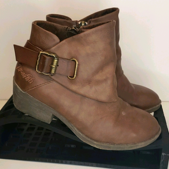 Euc size 13 blowfish brown boots - Picture 3 of 6